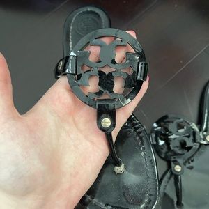 AUTHENTIC Tory Burch Sandals- used condition